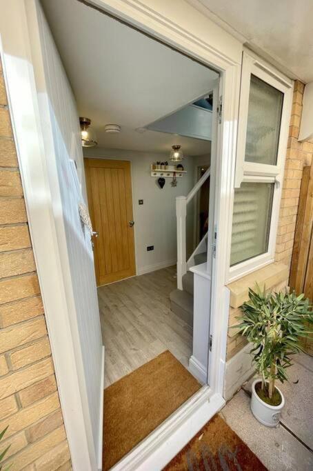 Ferienhaus Bournecoast: Beautiful Two Bed Coach House-hb5458 *